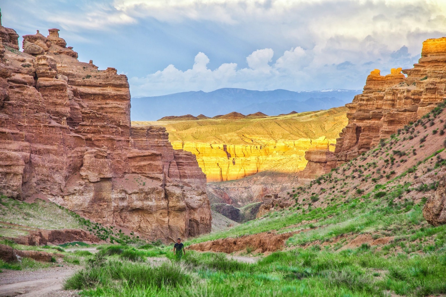 5 Stans 23-Day Discovery: Silk Road & Nature